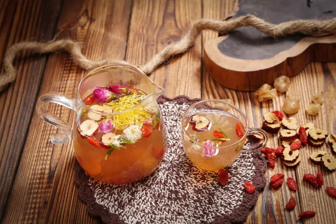 疏肝理气的食物有哪些陈允斌(疏肝理气的食物有哪些)