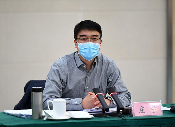 尹弘与国务院联防联控机制指导组座谈交流:"硬核"归功于河南基层党员