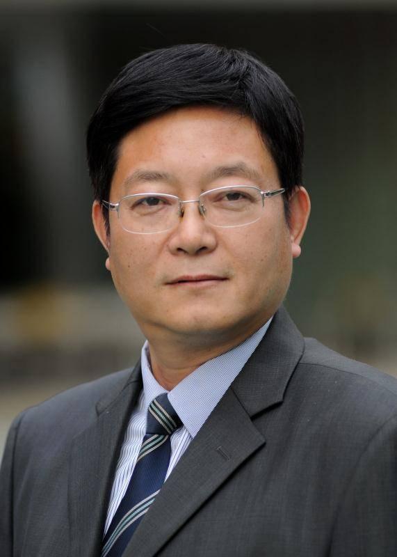 声入人心|鼓楼"云升旗",宁海中学校长徒香福:用真情求真知,院士校友家