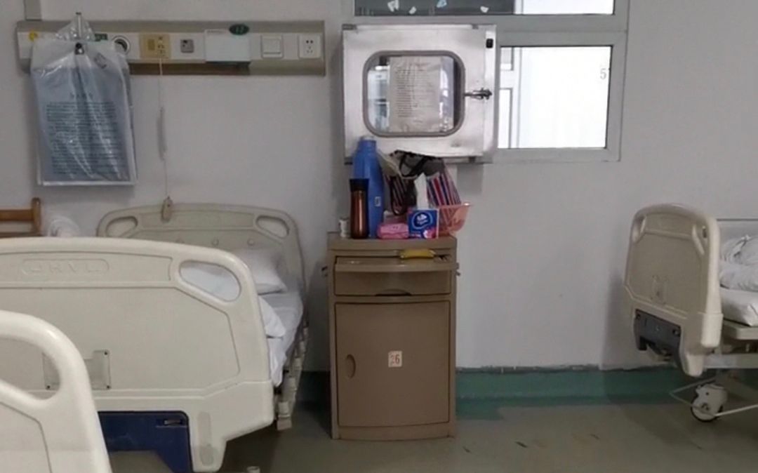 朱红在金银潭医院的病床。受访者供图