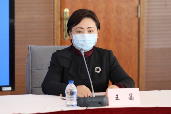 正文   【新民晚报·新民网】今天下午2时,上海市政府举行疫情防控