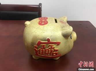 原料图:幼猪蓄积罐 张维 摄