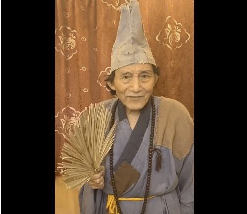 "济公"来了:"扇走"疫情!