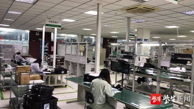 每名员工至少间隔一个工位苏州科技城一企业抓防控保生产两不误