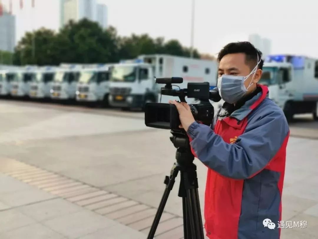 记者深夜蹲守汉口医院,记录下病区的凌晨2小时|平安|疫情|新冠肺炎