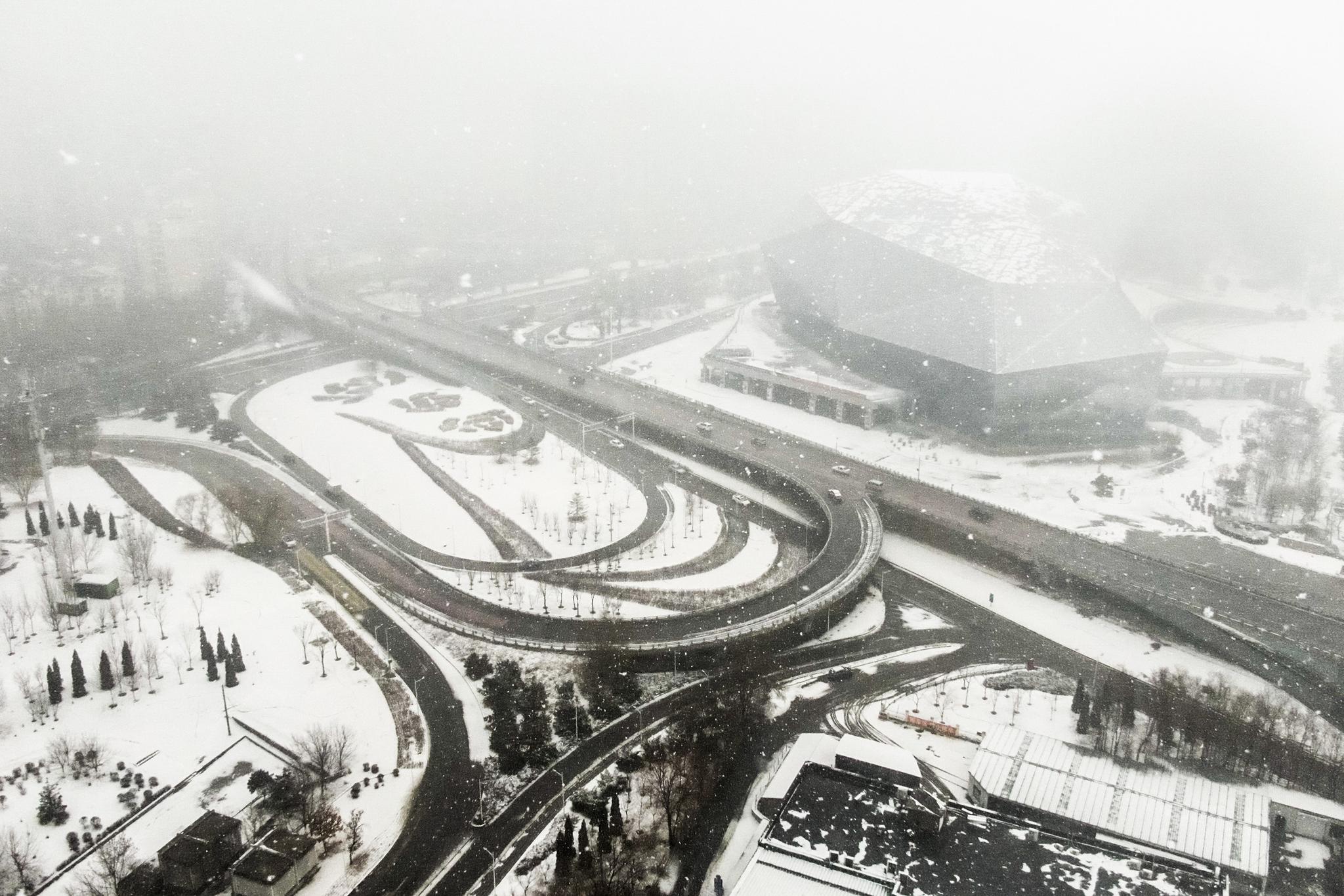 辽宁沈阳迎来强降雪