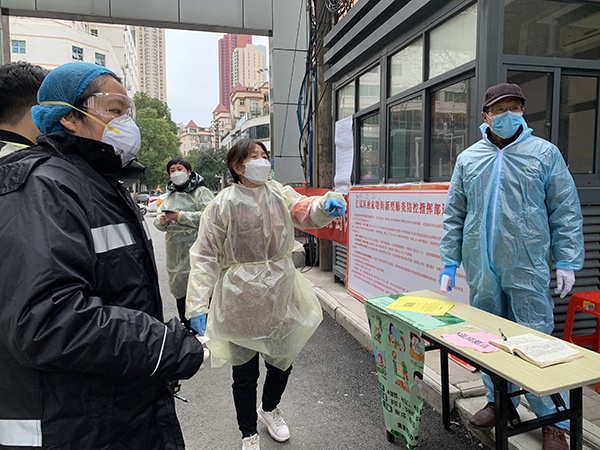 武汉基层社区书记这里距离华南海鲜市场只有两公里