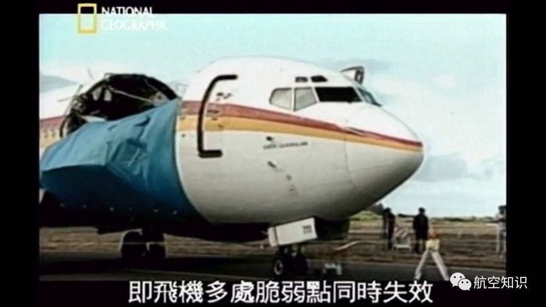 还在纠结飞机上哪部分座位最安全来自敞篷飞机的奇迹了解一下