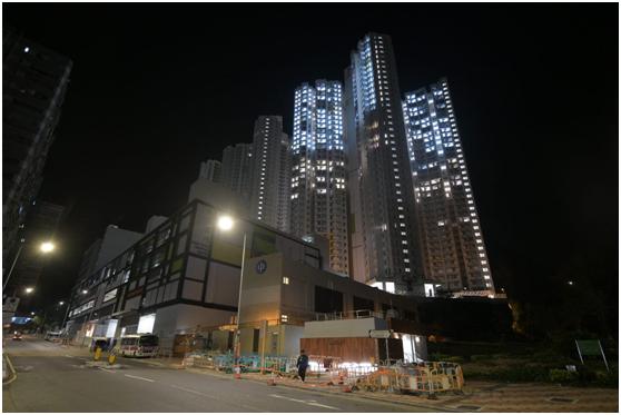 港媒:第二批"钻石公主"号港人抵骏洋邨隔离,今午一男子送院治疗