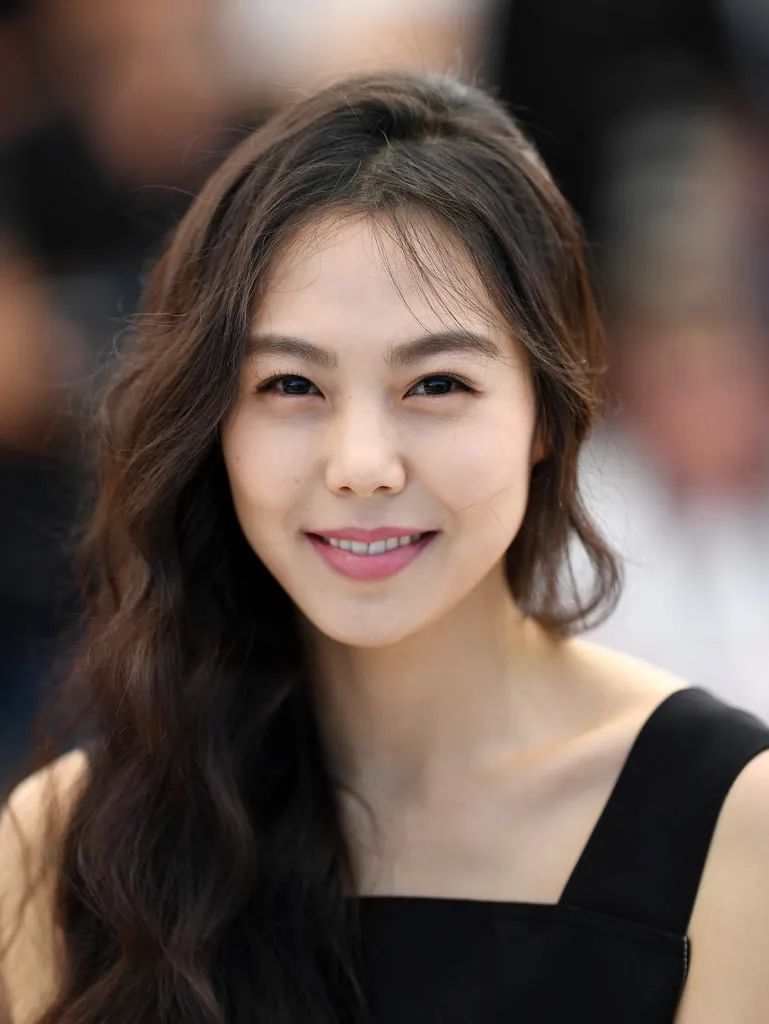 的年度十佳,并入围了第63届柏林国际电影节竞赛单元参与角逐金熊