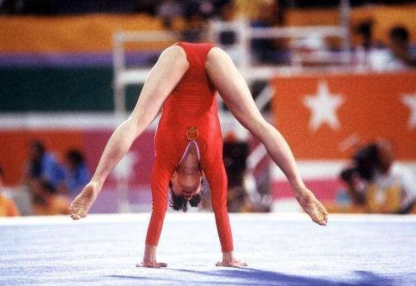 为何女运动员通常都穿三角裤比赛?不是怕走光,而是因为这些原因