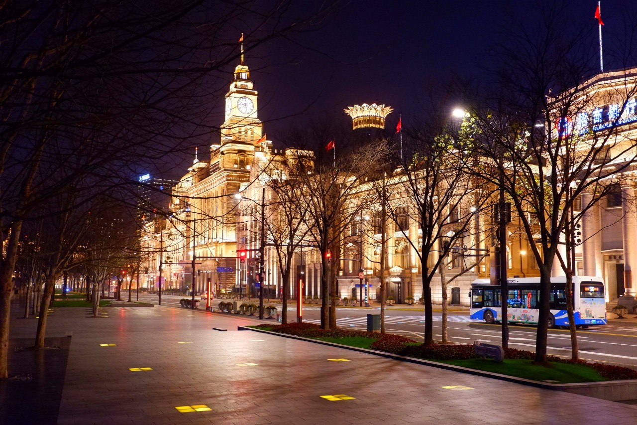 图观魔都空城只为早日换回活力之城