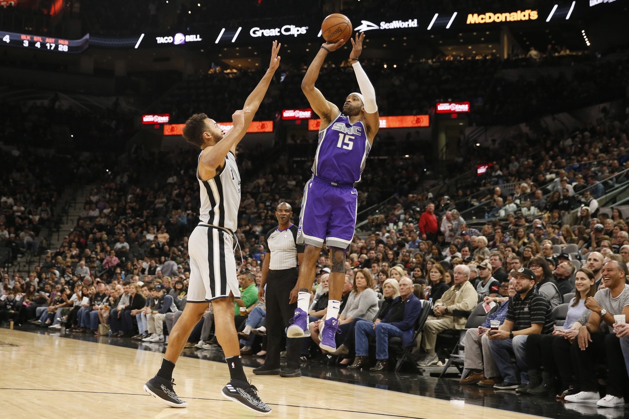 【消失的八零后】文斯-卡特——沧海巫山 开到荼蘼