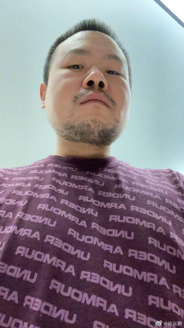 男明星胡须照大秀,原来吴磊刘昊然宅家也不刮胡子