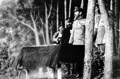 唐纳德 基恩和他笔下的明治天皇 明治天皇 唐纳德 新浪新闻