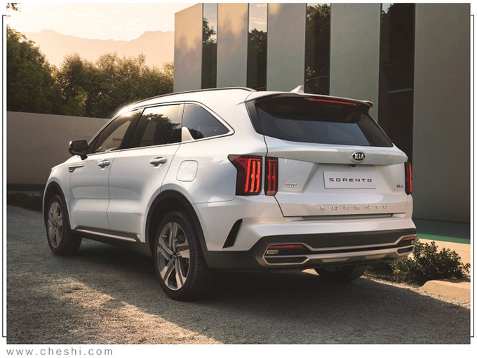 起亚全新7座SUV搭载1.6T混动系统