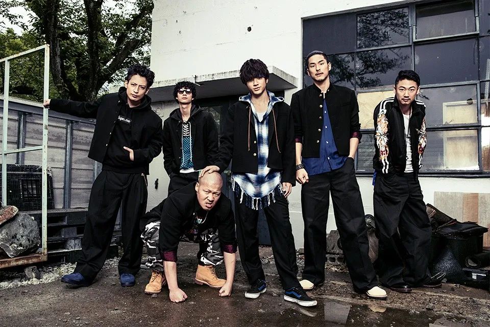 每个男孩,都曾幻想自己是个痞帅小混混