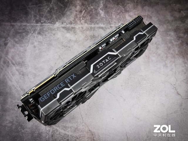 索泰geforce rtx 2080ti-11gd6 玩家力量至尊pgf oc14在供电方面采用