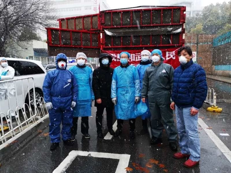  新冠病毒武汉封城时,逃出来的几个浙江学生(武汉封城前跑出去三十万人)