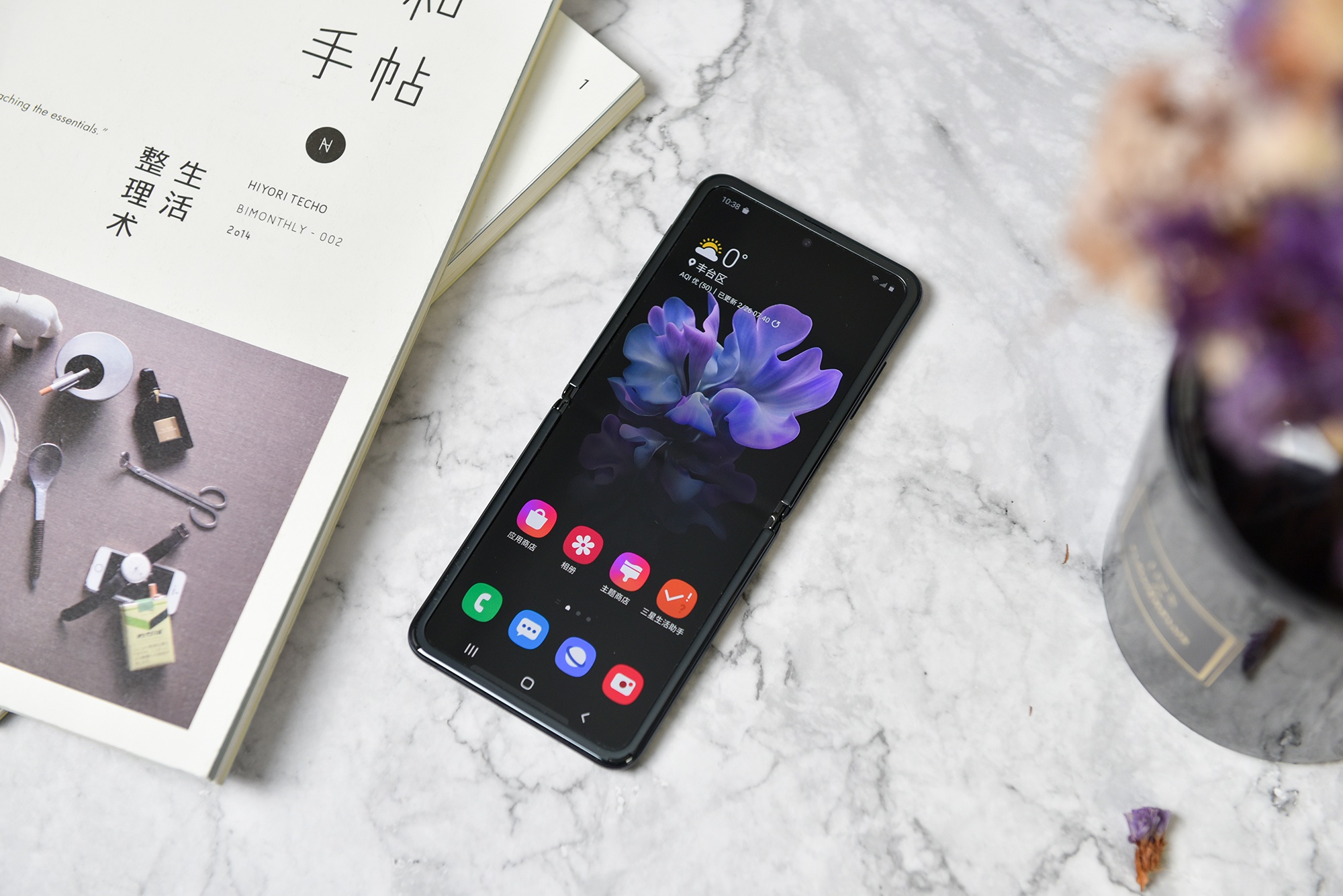 科技与商务的融合,三星galaxy z flip赛博格黑图赏__财经头条