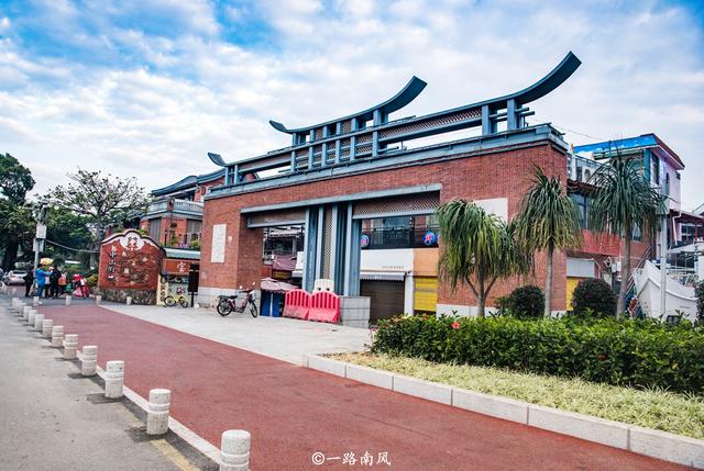 福建第一网红村,外地游客扎堆前去游玩,本地人却不爱去 【GG扑克】福建第一网红村,外地游客扎堆前去游玩,本地人却不爱去