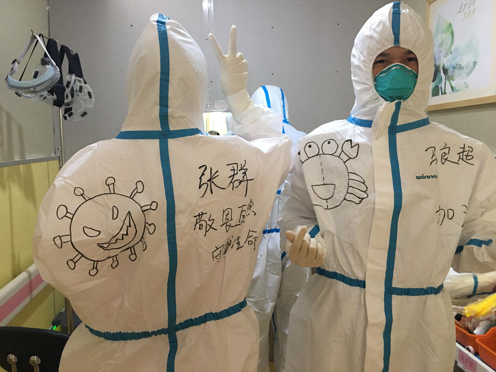 战疫最前线除了治疗新冠肺炎疫情中的医护人员还做了这些暖心的事