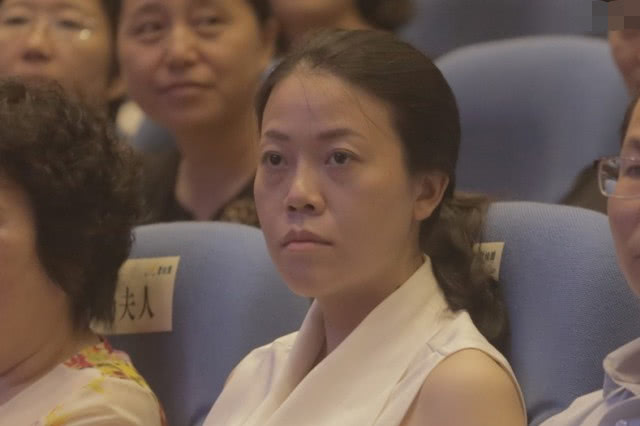 39岁的"杨惠妍"连续3年福布斯中国女富豪榜第一名
