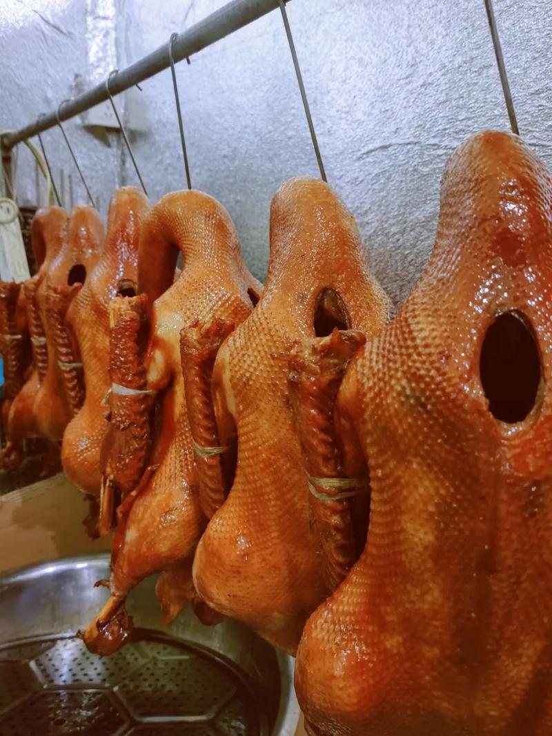 馋爆吃货的卤鹅和卤水火锅,全在这里