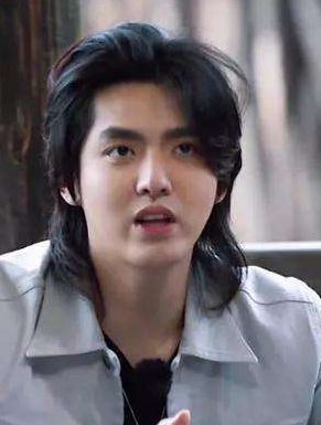 这种由于单纯肥胖造成的发腮,只要简简单单的努力减肥就可以了,只要瘦