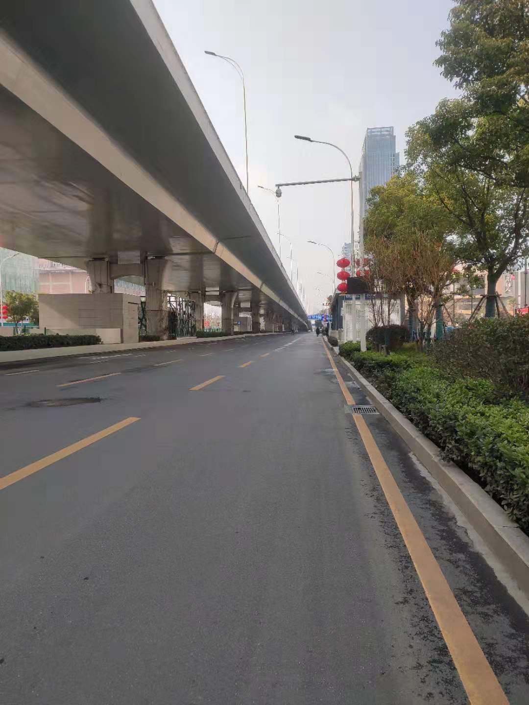 空空的街道 图片来源：受访者供图