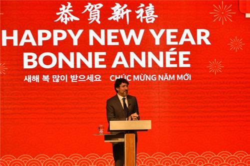 2月1日,加拿大总理特鲁多在多伦多郊区出席春节团拜会,并鼓励华人团结一致,同所有加拿大人一起,齐心抗疫。(加拿大传奇文化传媒集团网站)