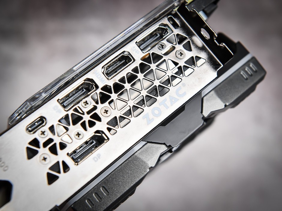 感受玩家的力量索泰rtx2080ti11gd6pgfoc14