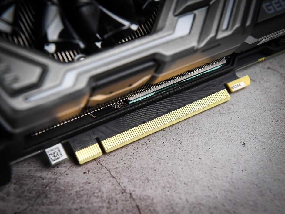 感受玩家的力量索泰rtx2080ti11gd6pgfoc14