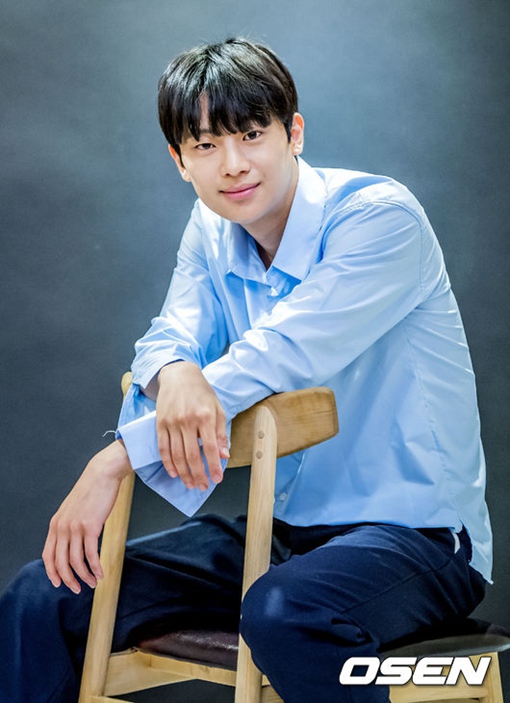 爱的迫降李信盈方否认校园暴力事件匿名举报者记忆混乱造成闹剧