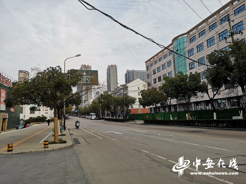 疫情之下 一座城市的自律