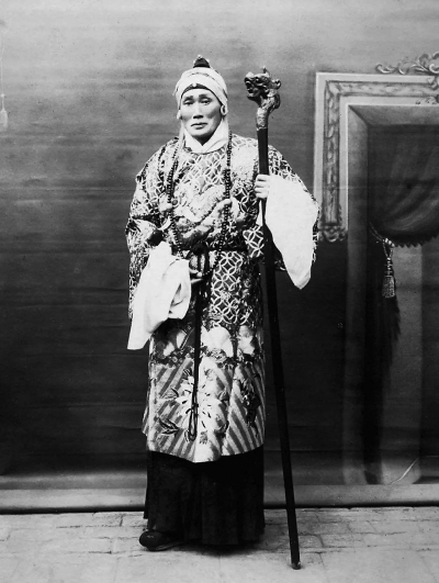 《打龙袍》剧照(孟广禄饰包拯 姬鹏饰赵祯)