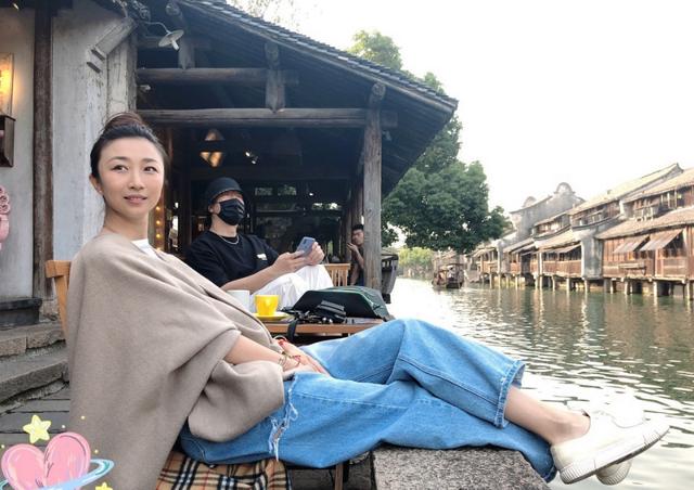 《新世界》王骏迪惊艳出场,穿旗袍秀婀娜身姿,老公孙红雷有福了