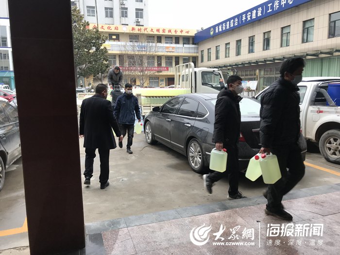 牡丹区南城街道办事处：5000斤84消毒液 400酒类速运助力疫情