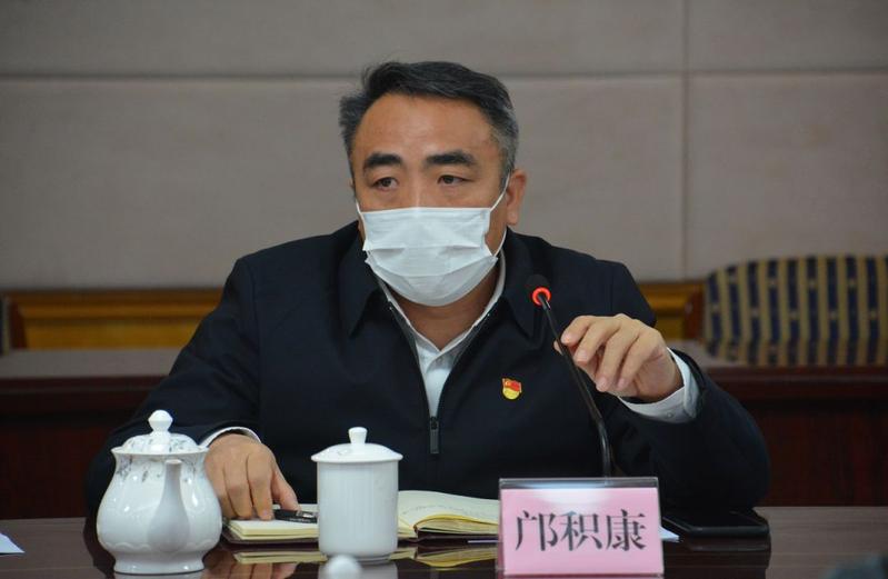 开平市召开疫情防控指挥部第十次会议,专题部署落实企业复工疫情防控