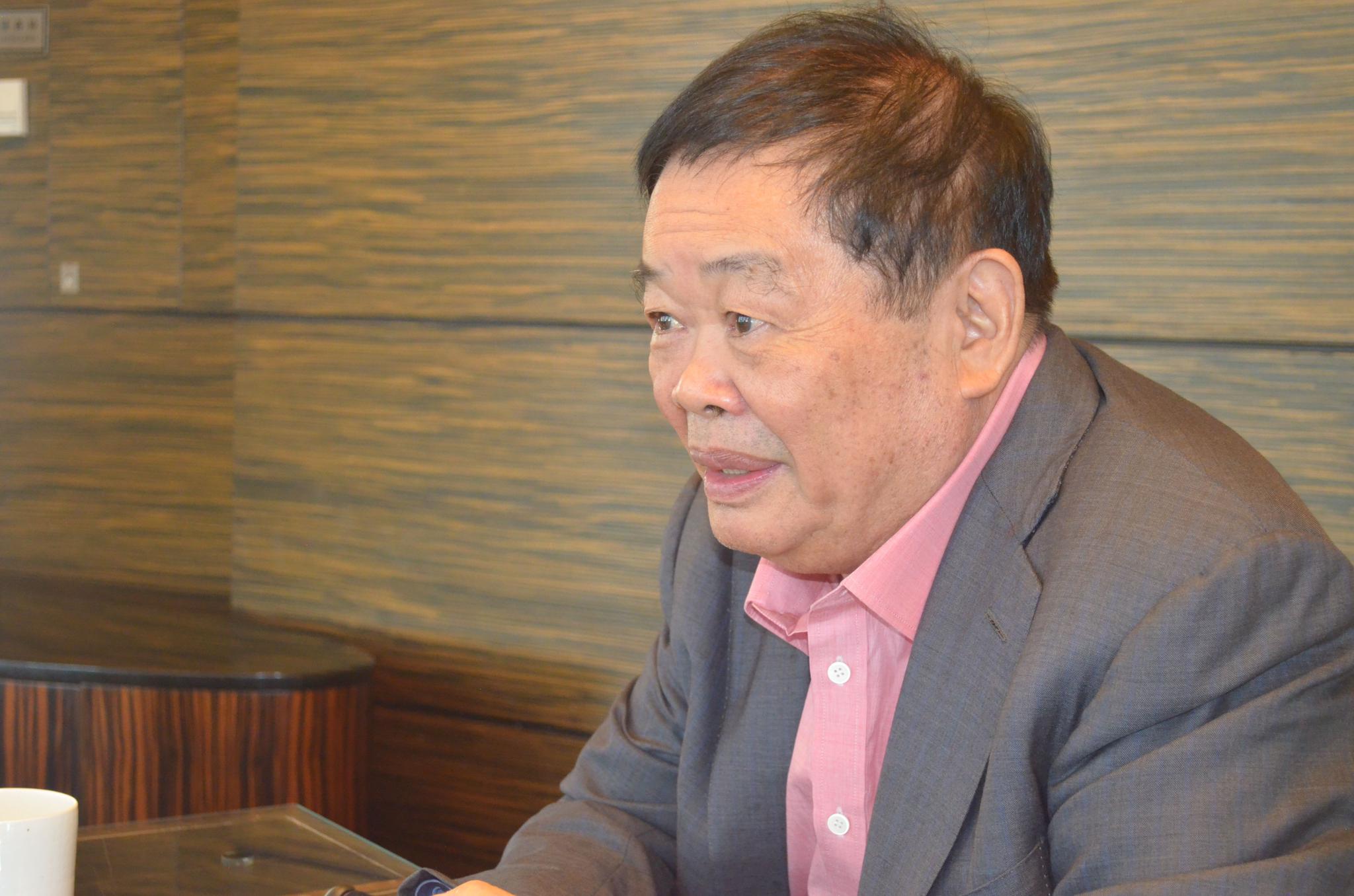 曹德旺谈疫情冲击企业家首先要自己想办法救自己