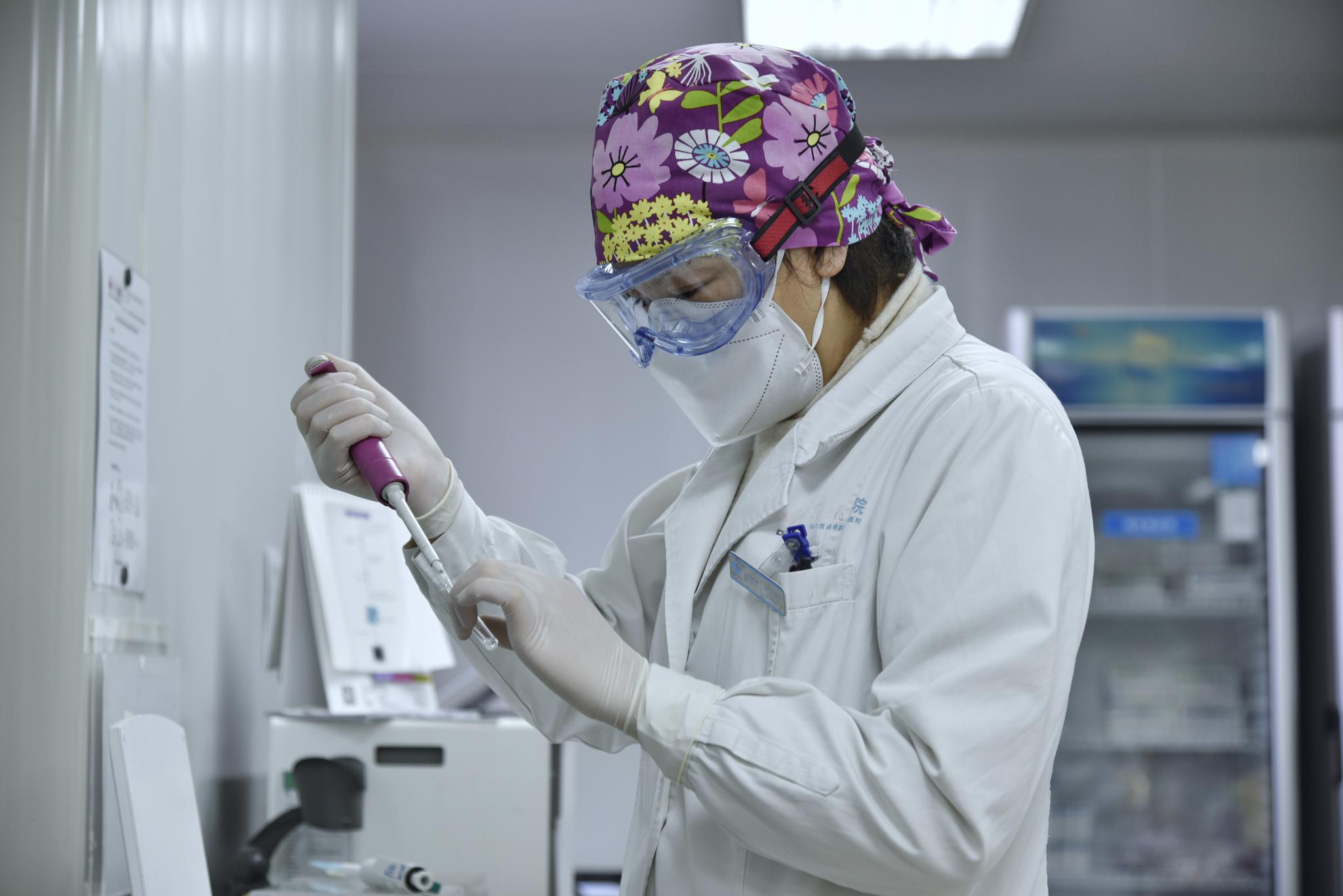 爱因斯坦的“光盒”是啥意思?...