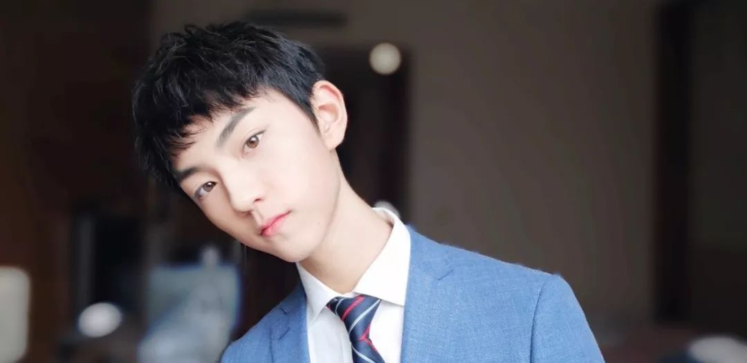 等闲识得东风面,央爸验我没文化!|擂主|彭敏|答题_新浪新闻