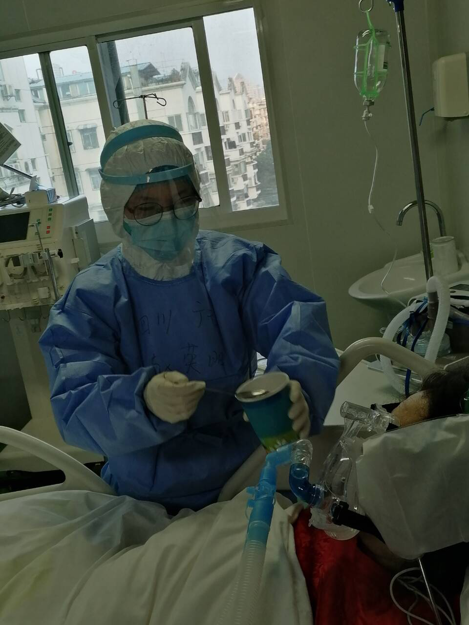 战地日记|广元人民医院赵英明:盼疫情消散,笑脸再相见