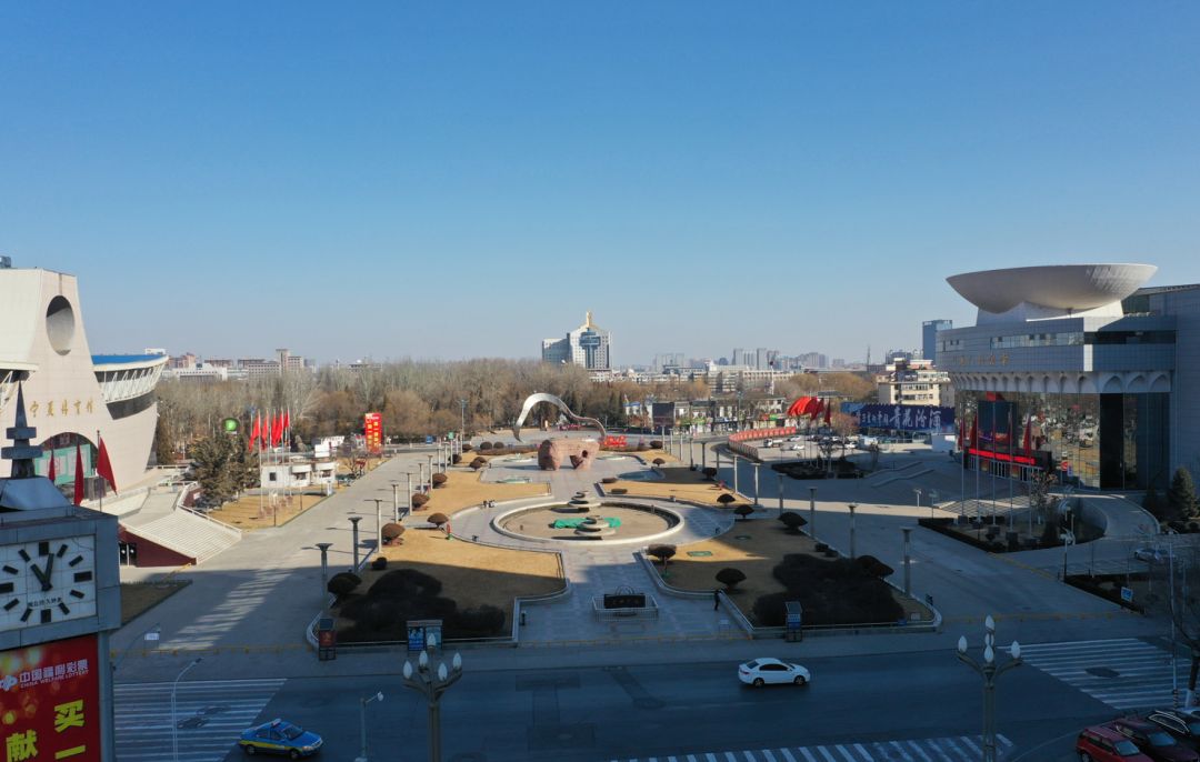 听说你很想念银川我把她拍给你看