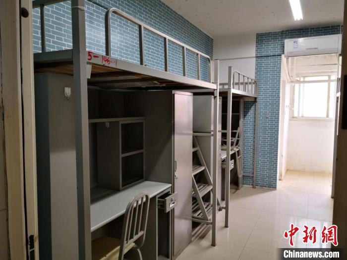 武汉工商学院寝室照片图片