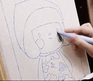 店里也有戳戳乐的专用布料,72 色毛线,戳针等等材料,完全可以单独购买