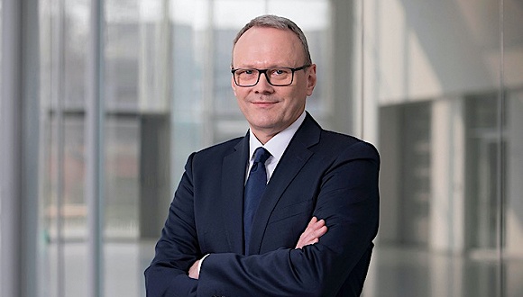 大众中国冯思翰：中国人的奉献精神令人感动，团结一致抗击疫情