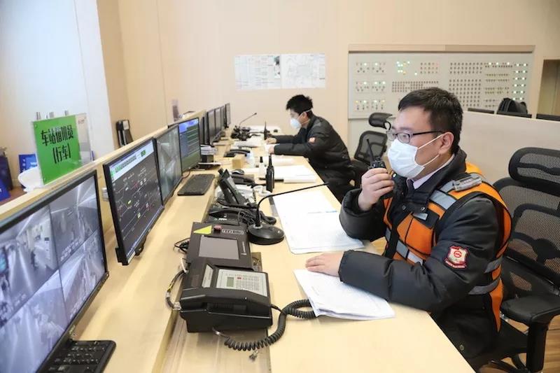 张开凯询问站台情况