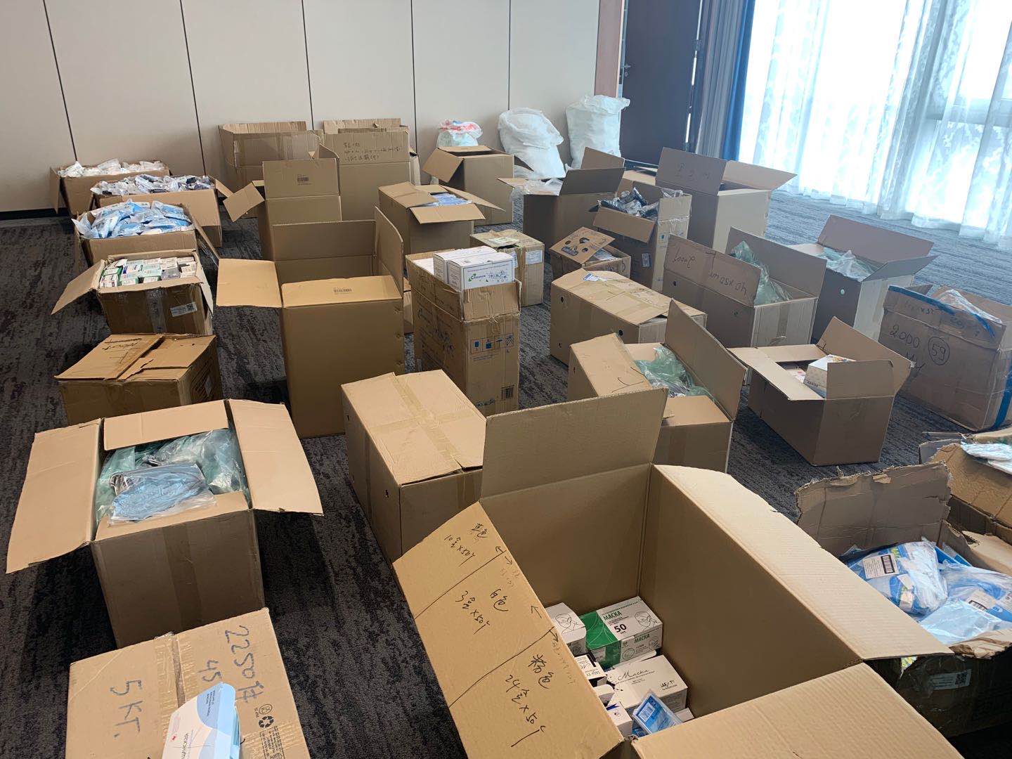 企业花102万元买到17万只假劣口罩,上海市监局立案调查