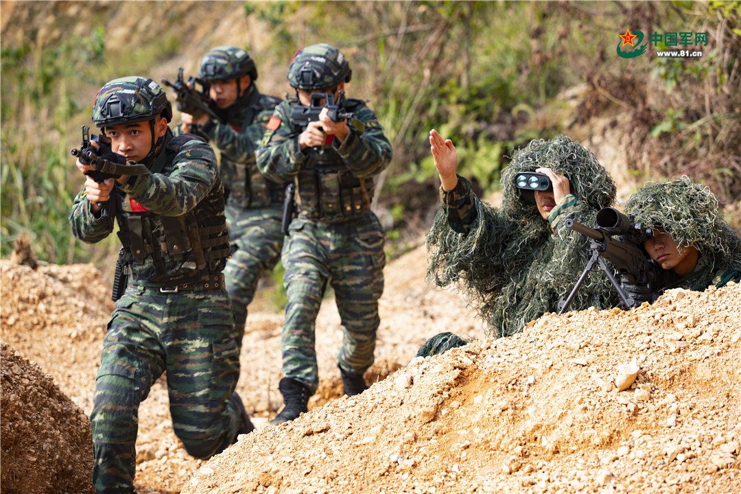 广西来宾武警特战队员掀起春季练兵热潮